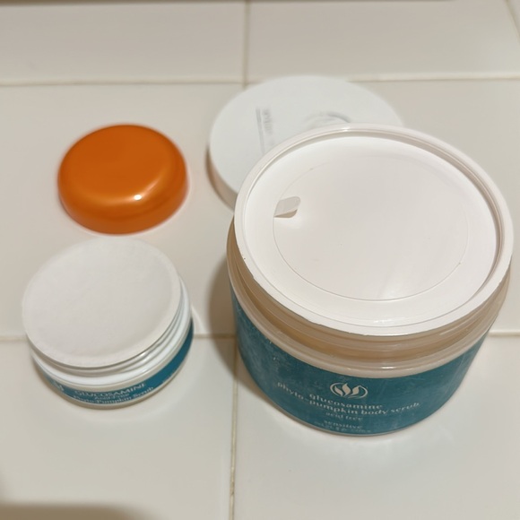 Serious Skincare Glucosamine Phyto-Pumpkin Body Scrub 2 Set - Picture 2 of 2